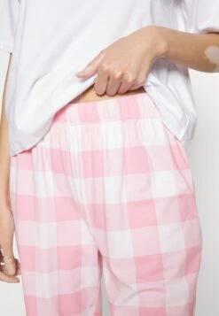 Anna Field Pyjama - Pink 13 Anna Field Pyjama - Pink -Anna Field 4ae8d95ed2484ed384d9093a30ce715a