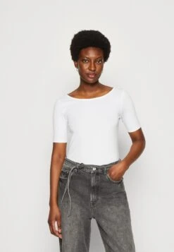 Anna Field T-Shirt Print - Dark Yellow/White 12 Anna Field T-Shirt Print - Dark Yellow/White -Anna Field 6b6a00b368df458aaf5c91a85226b3ba